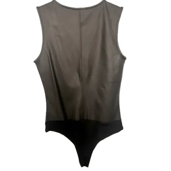 First Love Faux Leather Bodysuit Small NWT Sleeveless V-Neck Black Sleek Edgy - Picture 4 of 4